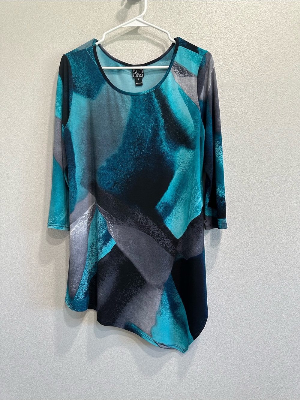 Clara Sun Woo Teal & Gray Abstract Scoop-Neck Women's Top,asymmetric,artsy
